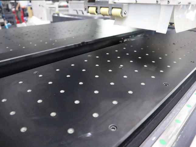 Сверлильно-присадочный станок с ЧПУ HB642GP