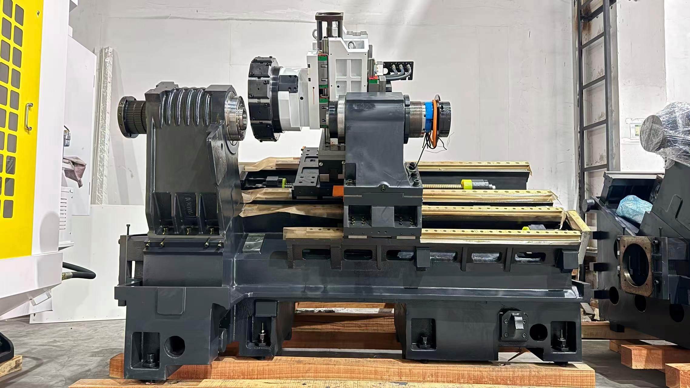 Токарно-фрезерный станок с двумя шпинделями и осью Y модель IMC FDL-46DSY