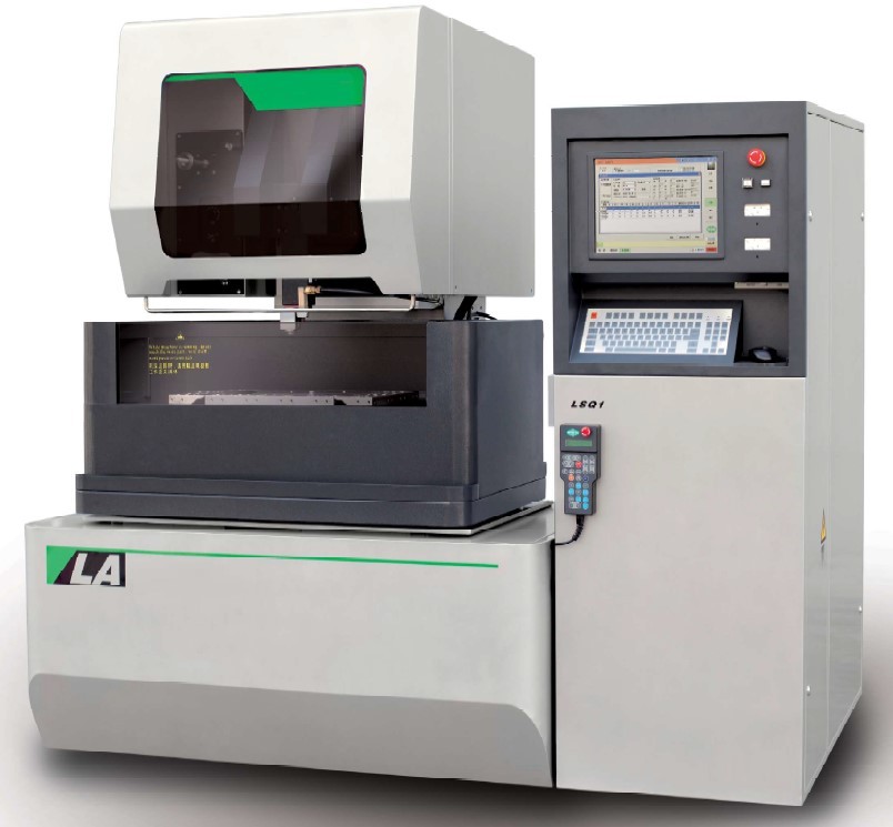 Электроэрозионный проволочно-вырезной станок SSG LA500A с автоматической заправкой проволоки