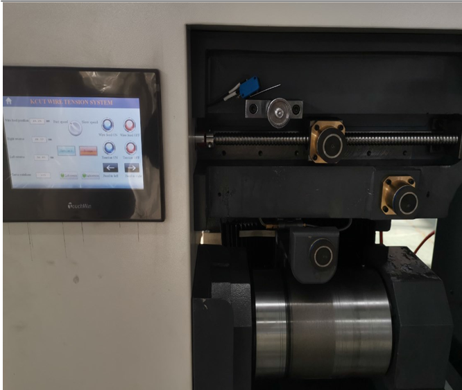 Электроэрозионный проволочно-вырезной станок с ЧПУ KD400ZL