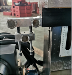 Электроэрозионный вырезной станок DK7735