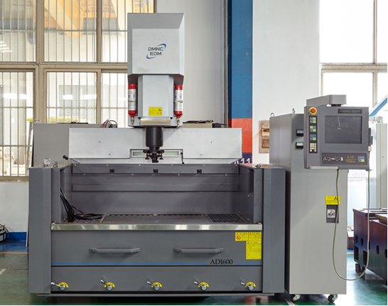 Высокоточный электроэрозионный копировально-прошивной станок ADI 800