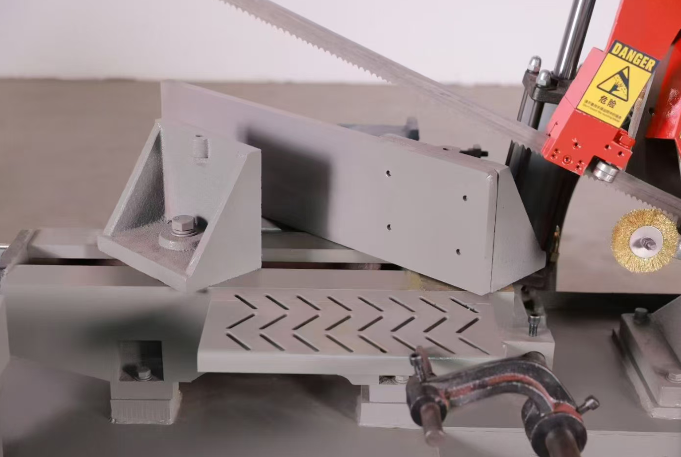 Полуавтоматический ленточнопильный станок PX-28/34S