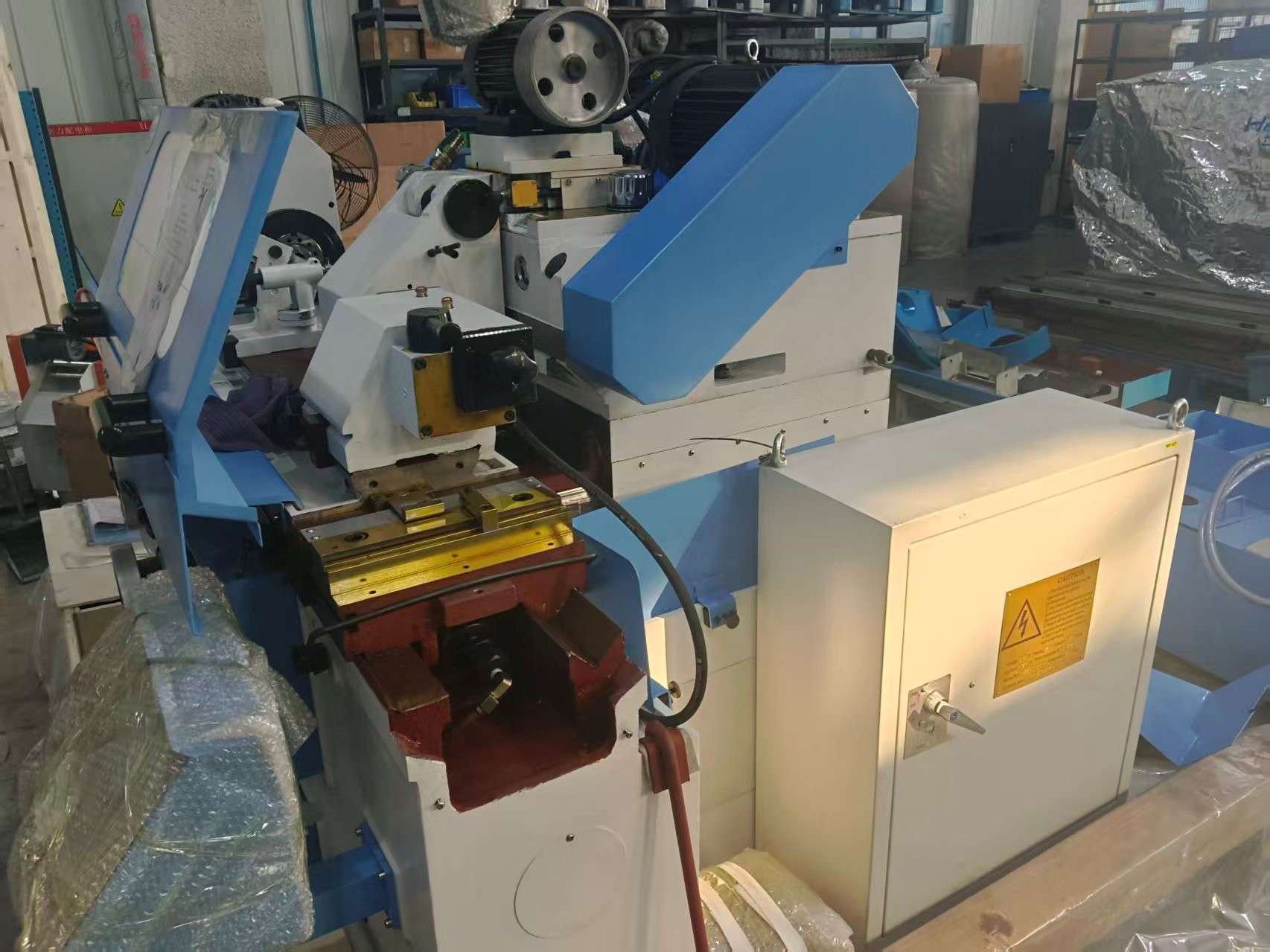 Универсальный круглошлифовальный станок M1420