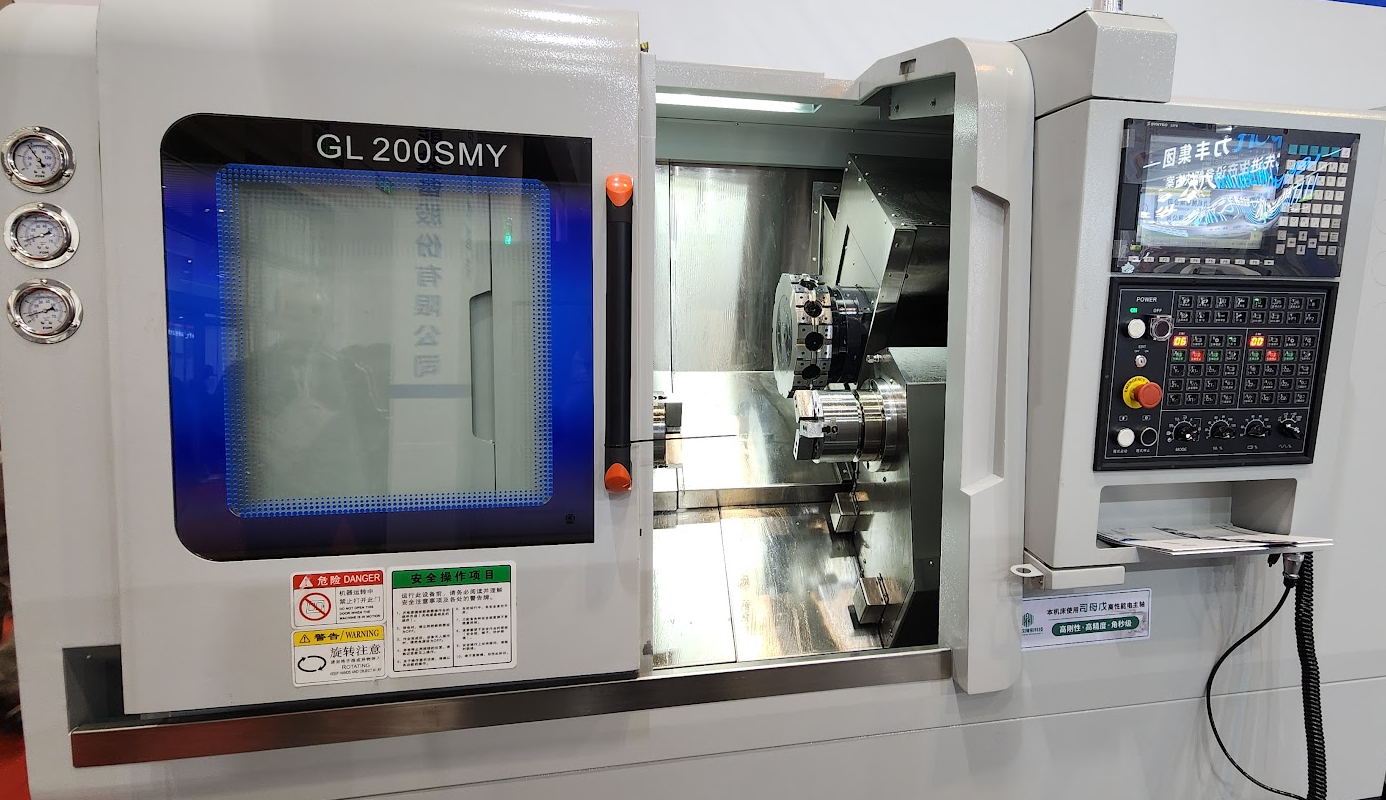 Токарный станок с ЧПУ GL200M, GL200MY (Y)