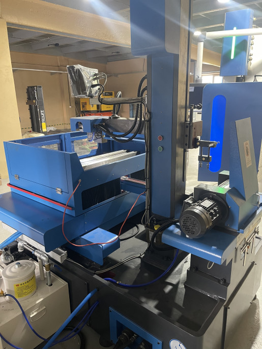 Произведена поставка электроэрозионного проволочно-вырезного станка