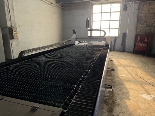 Запущен станок лазерной резки листового металла IMC S6015