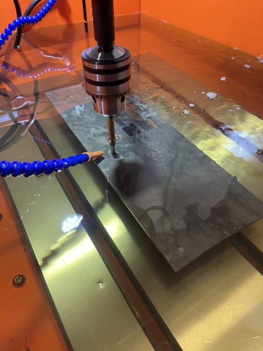 Завершены пуско-наладочные работы копировально-прошивного станка D7145