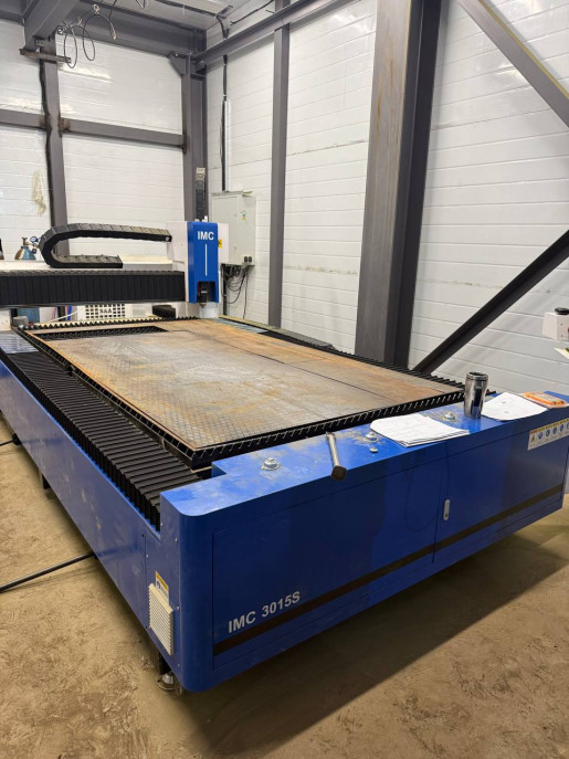 Запущен станок лазерной резки листового металла IMC S3015 с системой фильтрации