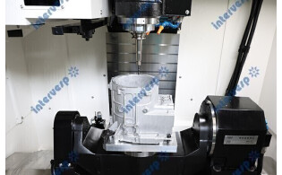 VMX 550U 5-осевой вертикальный обрабатывающий центр (стол 400мм)