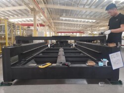 Оптоволоконный лазерный станок серии RT6020W