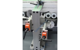 Автоматический кромкооблицовочный станок BCF501