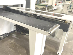 Сверлильно-присадочный станок с ЧПУ HB611CGS