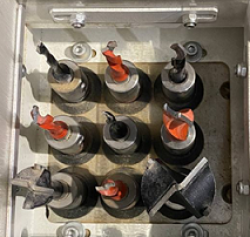 Сверлильно-присадочный станок с ЧПУ HB611CGS