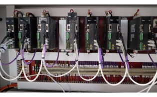 Сверлильно-присадочный станок с ЧПУ HB611CGS