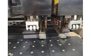 Сверлильно-присадочный станок с ЧПУ HB642GP