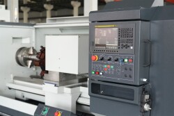 Токарный станок с ЧПУ IMC6166H-MC