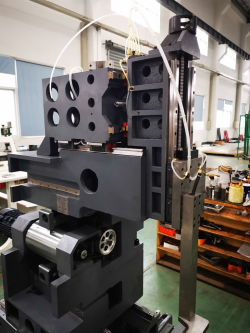 Электроэрозионный проволочно-вырезной станок с ЧПУ KD400ZL