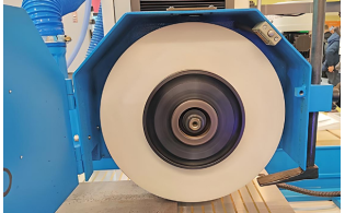 Плоскошлифовальный станок SGA40100AHD HDCNC