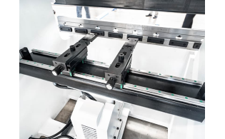 Сервоэлектрический листогиб с ЧПУ серия WADG