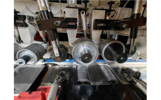 Четырехсторонний станок QMB823GH