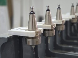 Фрезерный станок с ЧПУ BCM2130C (HSD)