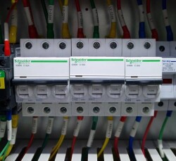 Фрезерный станок с ЧПУ BCM2130C (HSD)