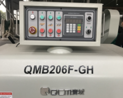 Высокоскоростной двухсторонний рейсмусовый станок QMB 206 F-GH