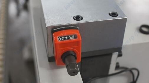 Автоматический кромкооблицовочный станок HD783J