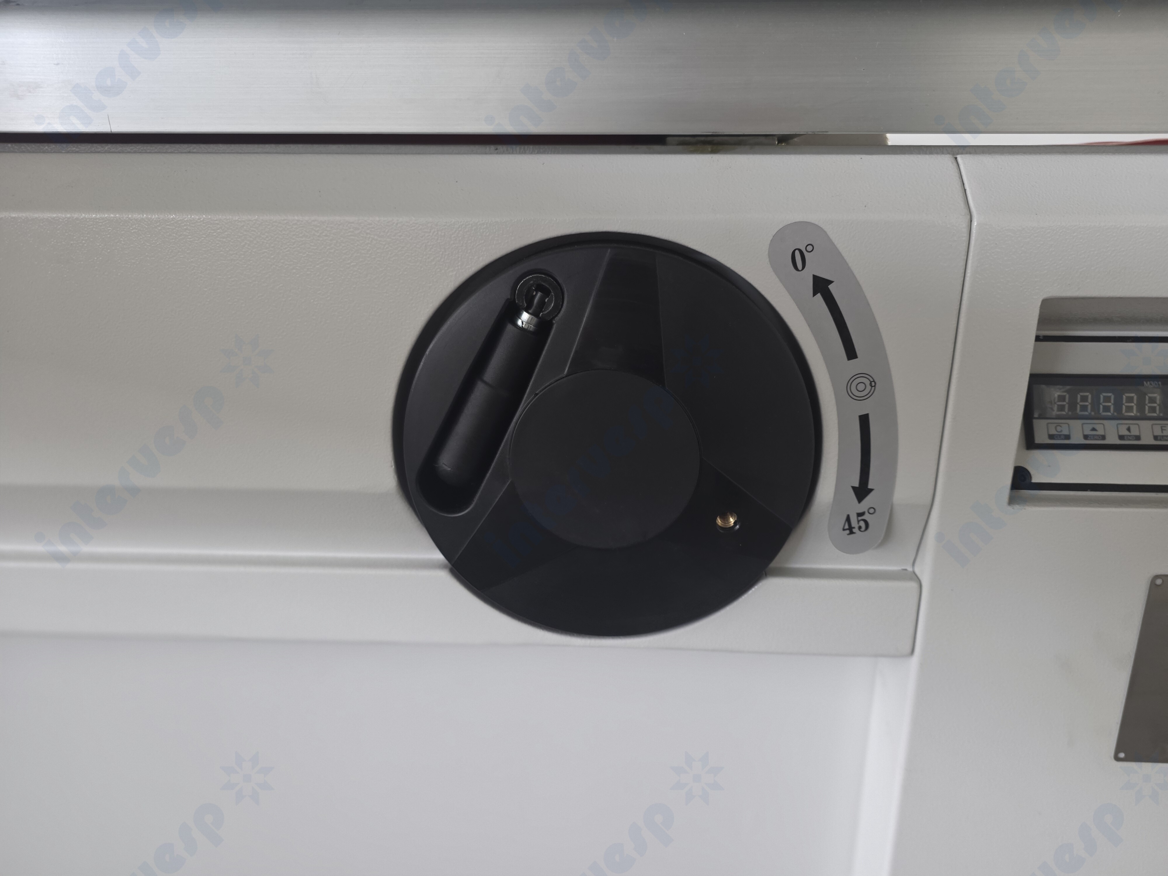 Форматно-раскроечный станок MJ320DSLii