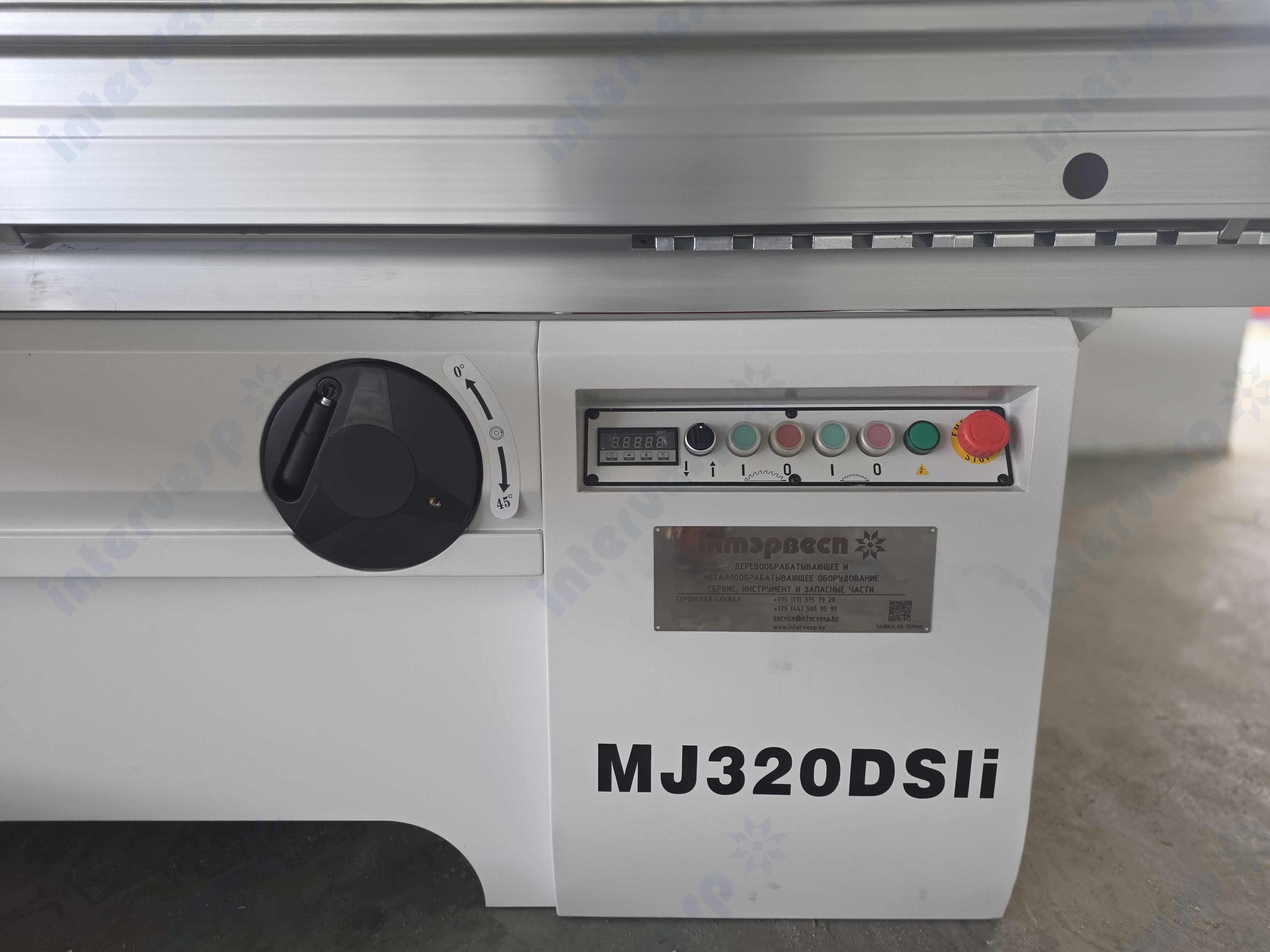 Форматно-раскроечный станок MJ320DSLii