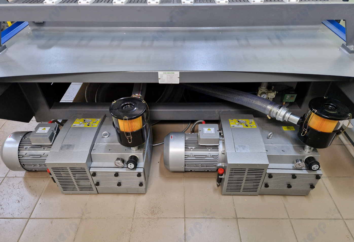 Фрезерный станок с ЧПУ BCM2130CA (Syntec 60CB)