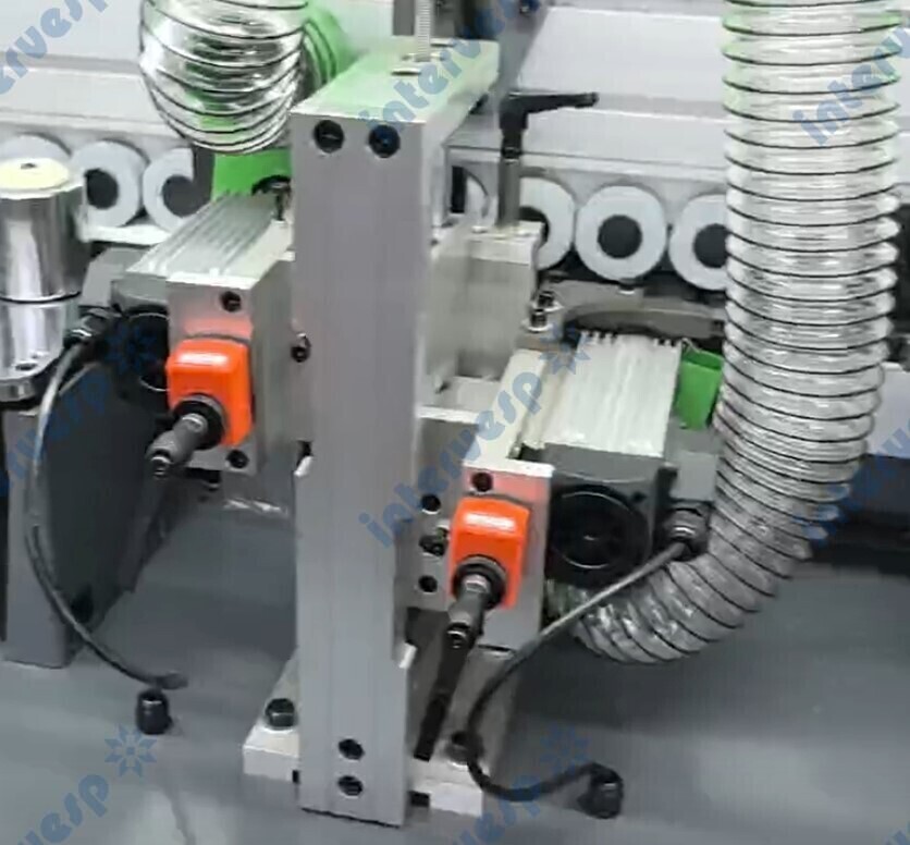 Автоматический кромкооблицовочный станок BCF501