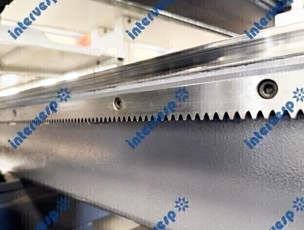 Сверлильно-присадочный станок с ЧПУ HB61J