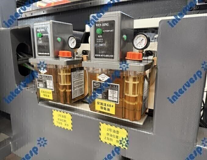 Сверлильно-присадочный станок с ЧПУ HB61J