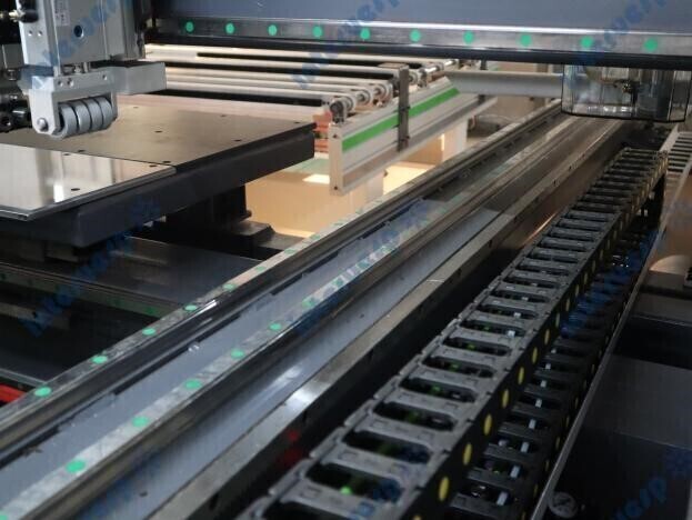 Сверлильно-присадочный станок с ЧПУ HB611CGSX