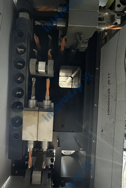 Сверлильно-присадочный станок с ЧПУ HB611CGSX