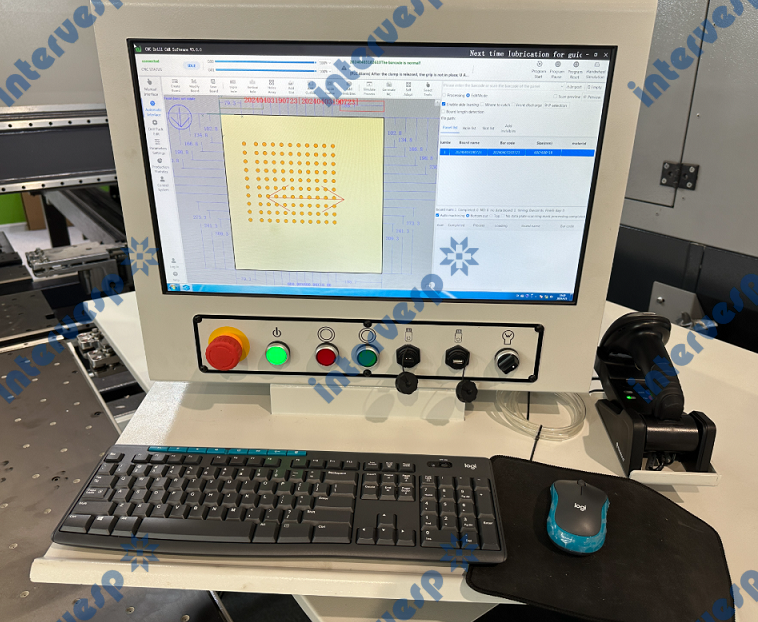 Сверлильно-присадочный станок с ЧПУ HB621CGSX