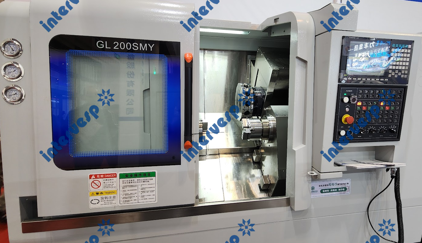 Токарный станок с ЧПУ GL200M, GL200MY