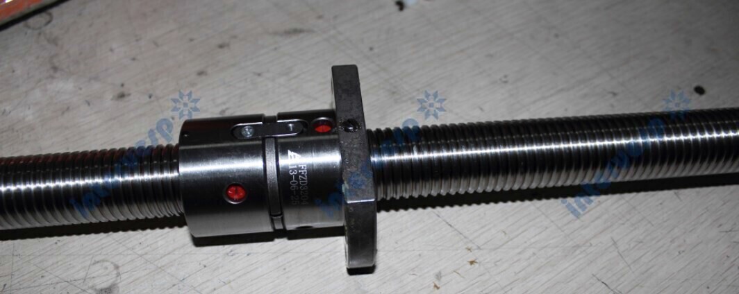 Электроэрозионный проволочно-вырезной станок с ЧПУ KD600LY