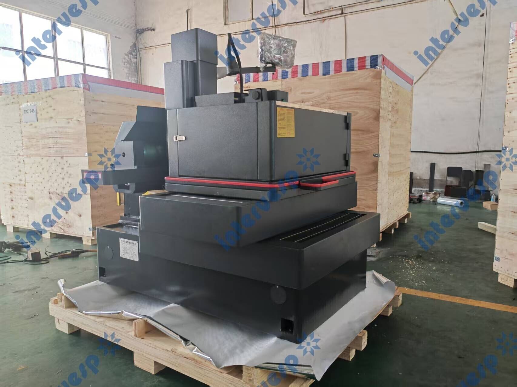 Электроэрозионные проволочно-вырезные станки EDM модели DK7750, DK7763