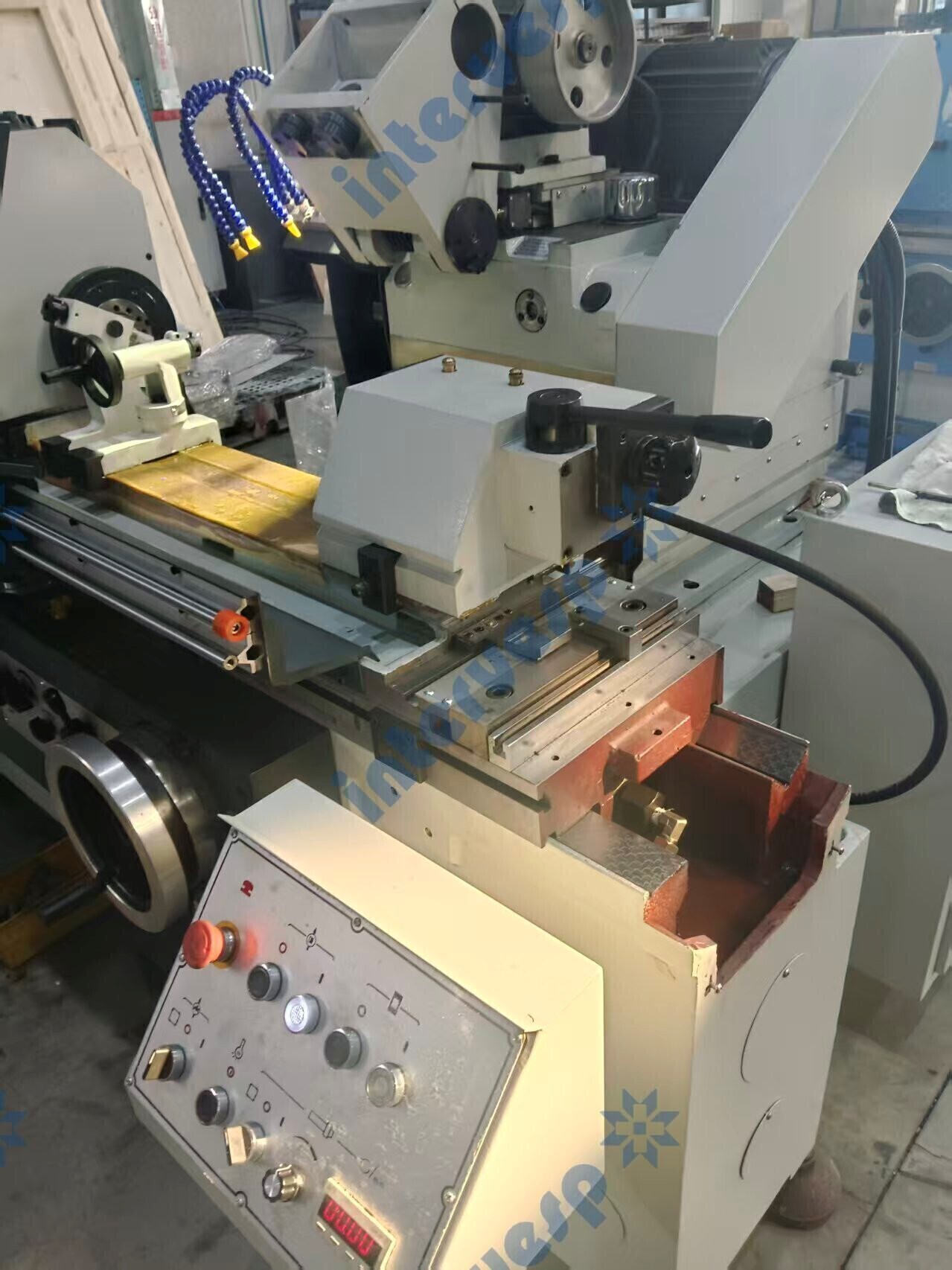 Универсальный круглошлифовальный станок M1420