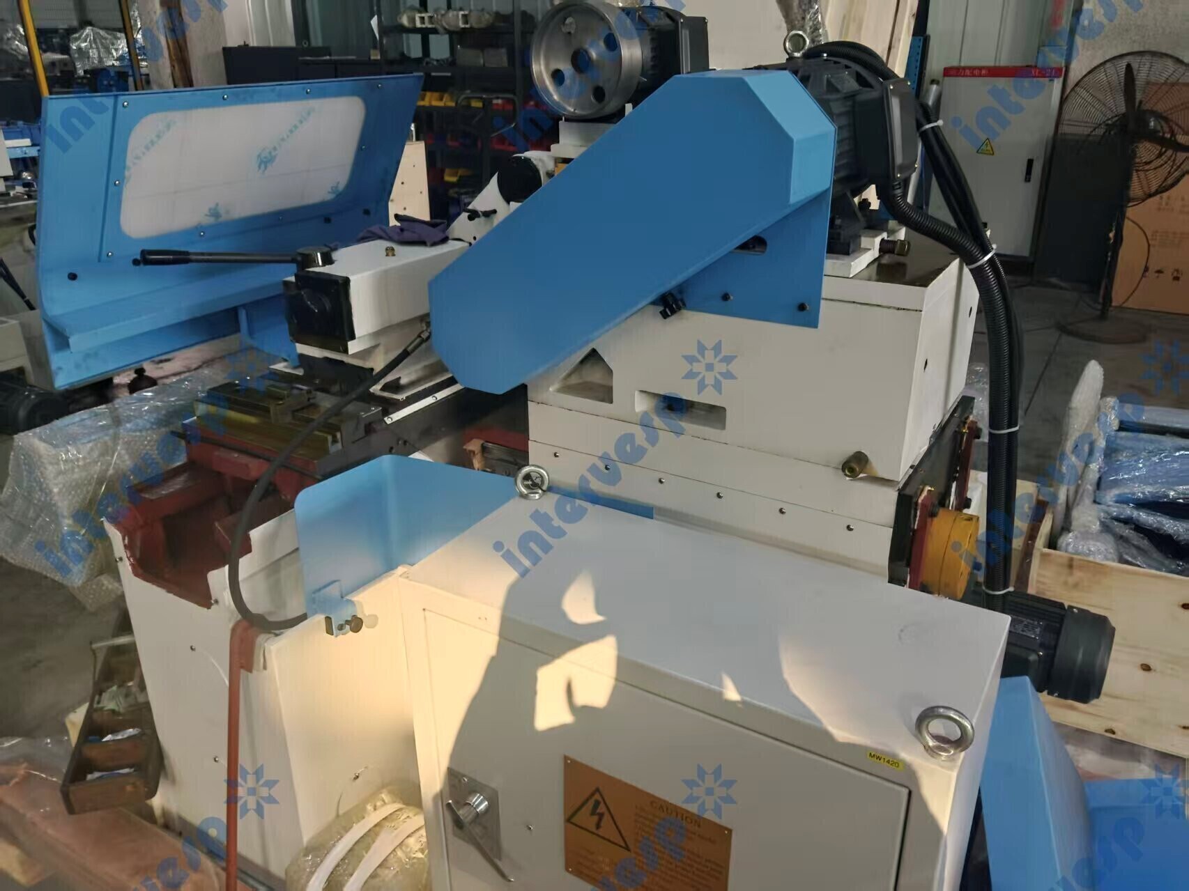 Универсальный круглошлифовальный станок M1420