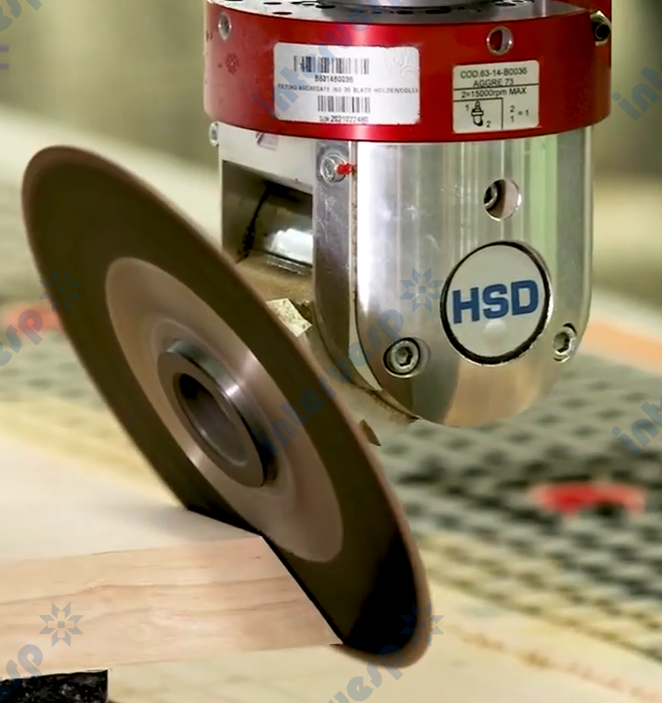 Фрезерный станок с ЧПУ BCM2130C (HSD)