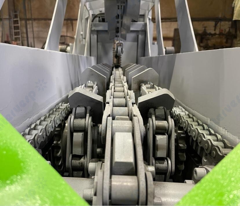 Фрезерно-пильный станок для тонкомера UFP-260 / UFP-260М