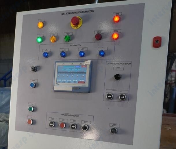 Фрезерно-пильный станок для тонкомера UFP-260 / UFP-260М